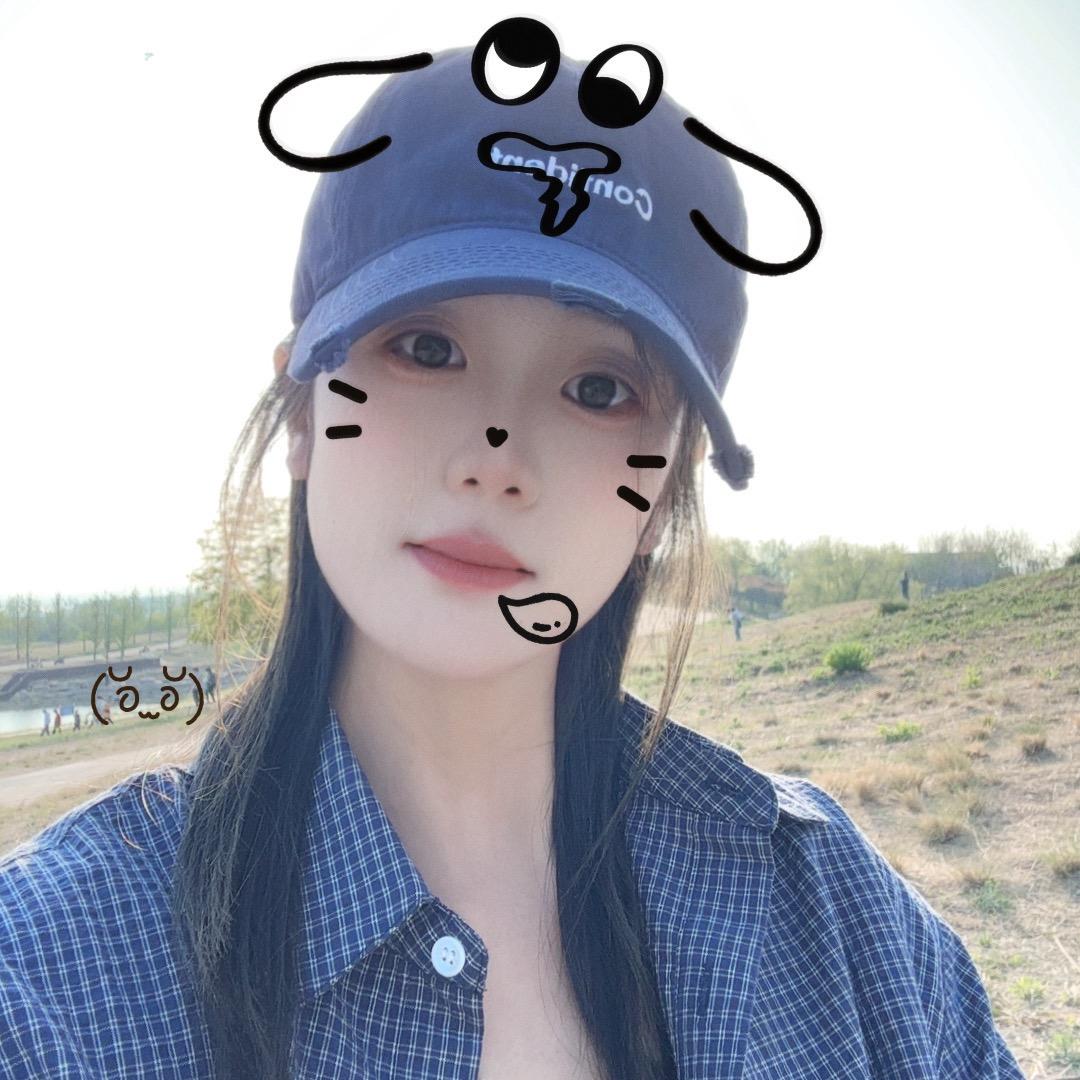 @小眼睛的女生
