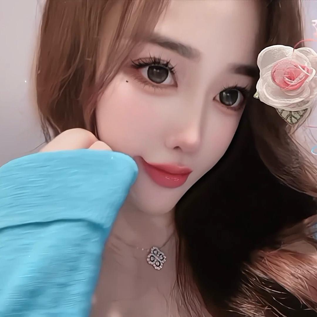顾青青¹¹²⁵