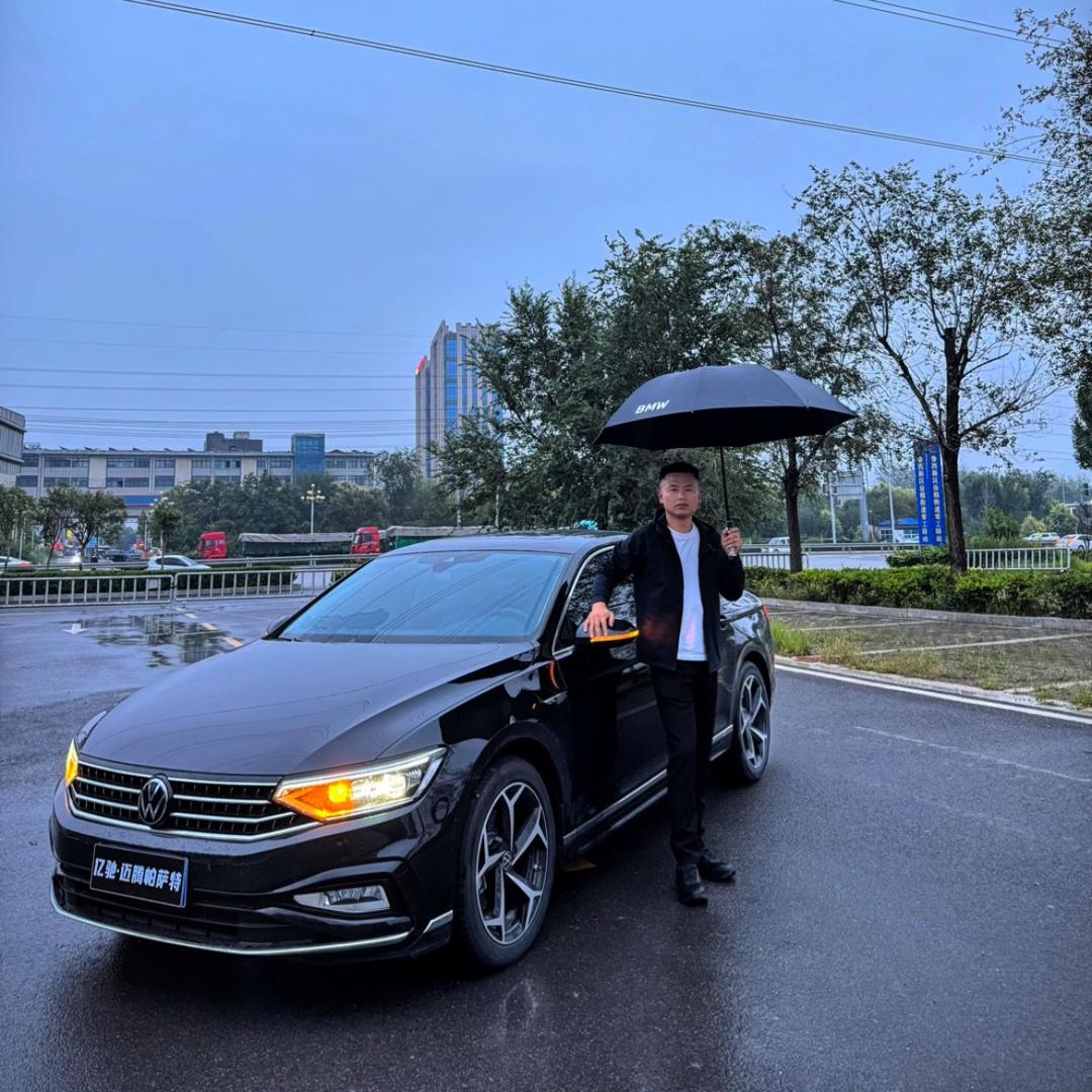 亿驰二手车 张众（迈腾帕萨特）