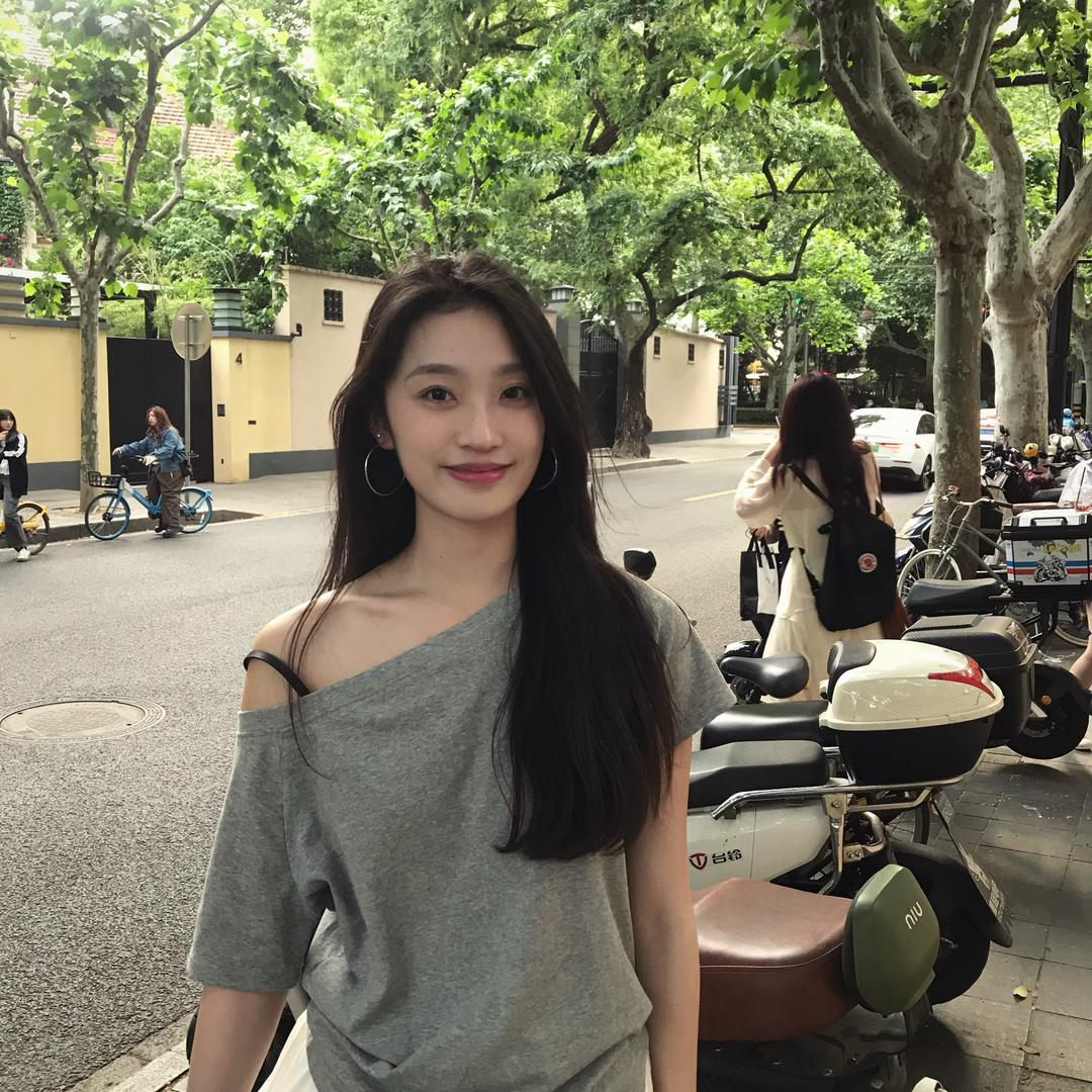 彩弘（同梦舞蹈）朱老师