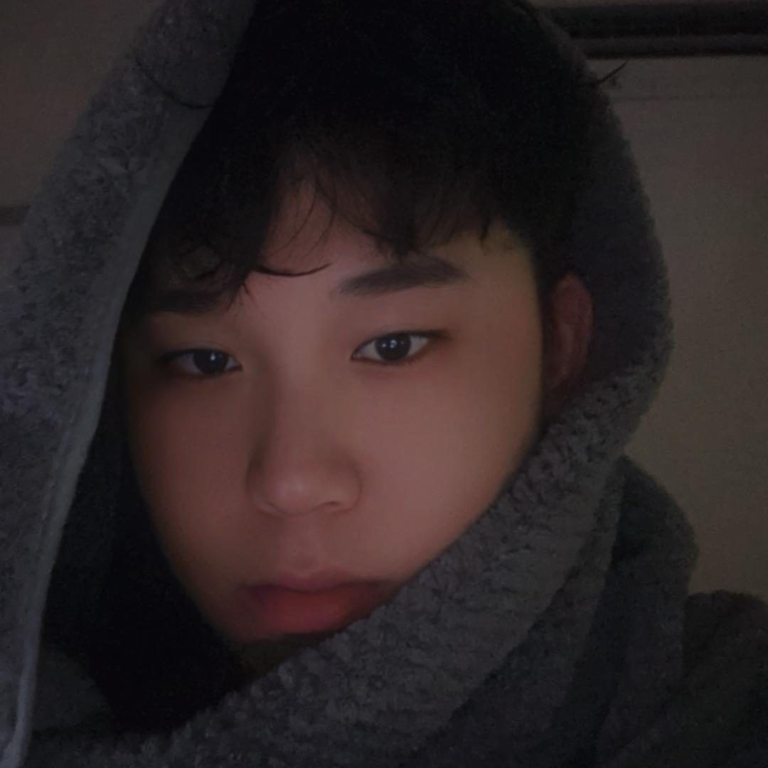 萧-