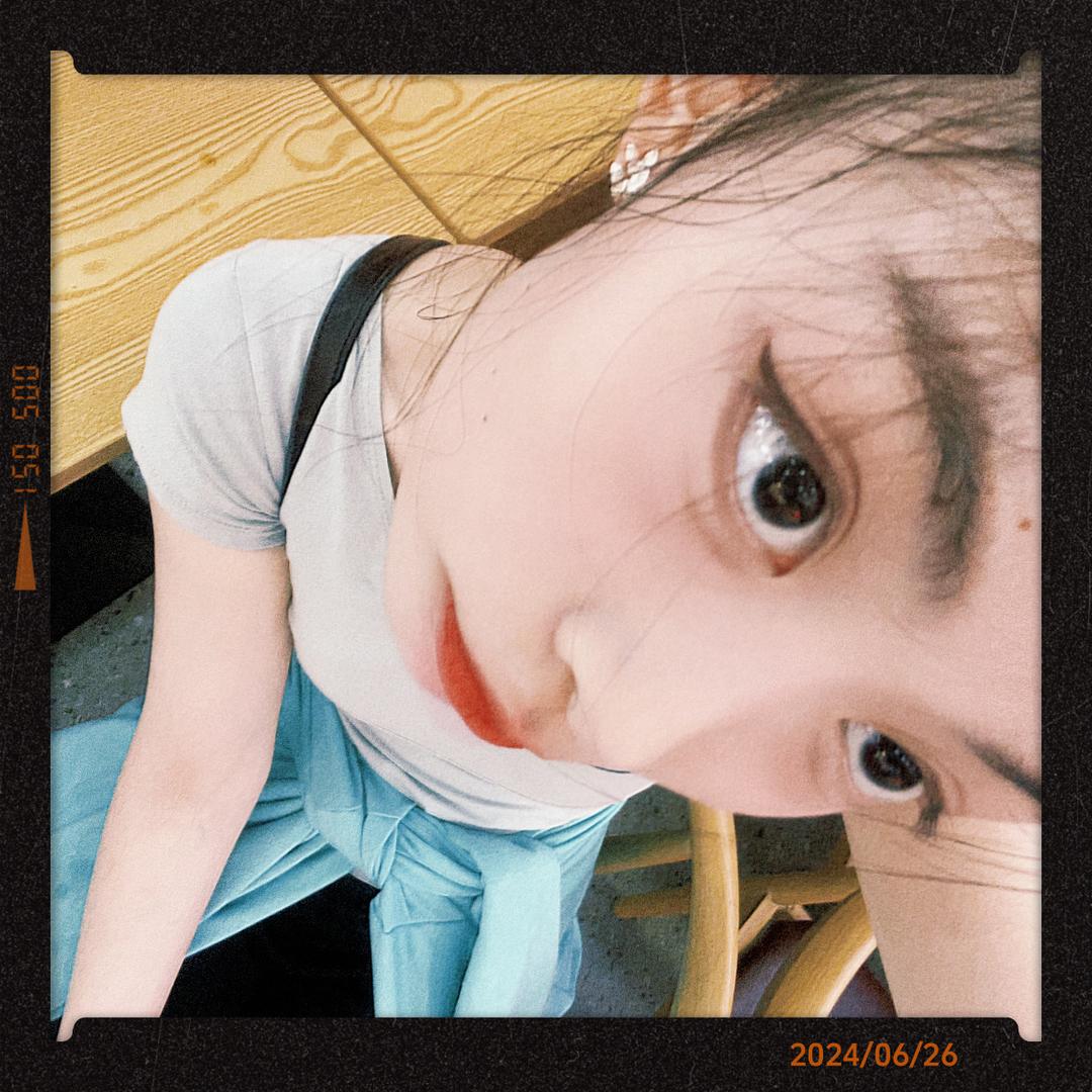 那个什么莹
