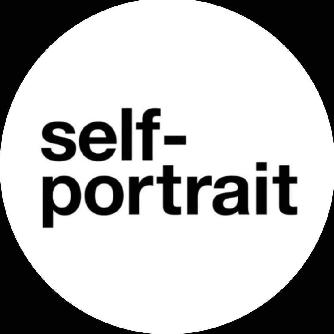 self- portrait 苏州仓街店