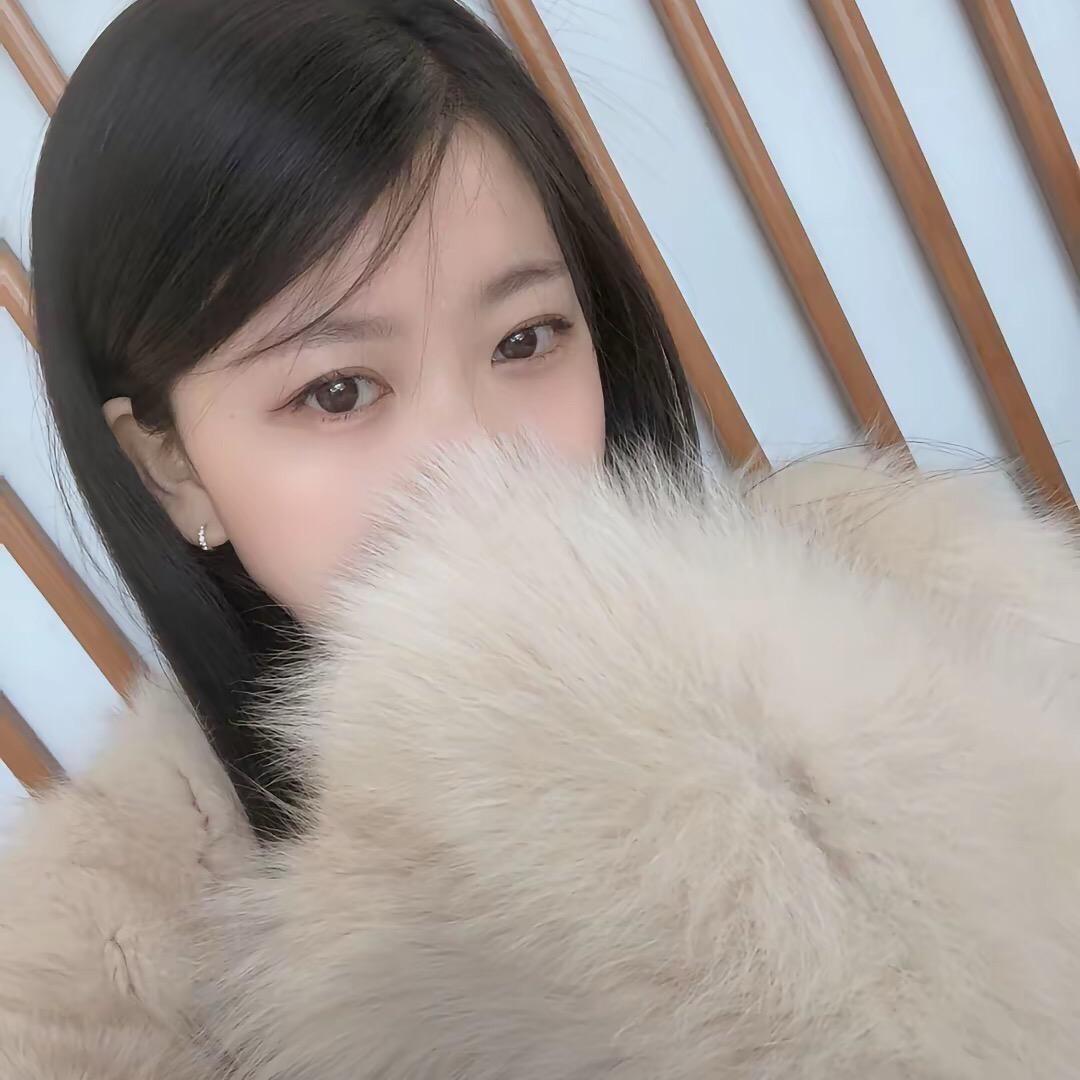 🍓 M