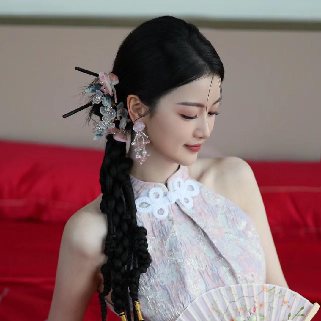 一熹婚礼妆造