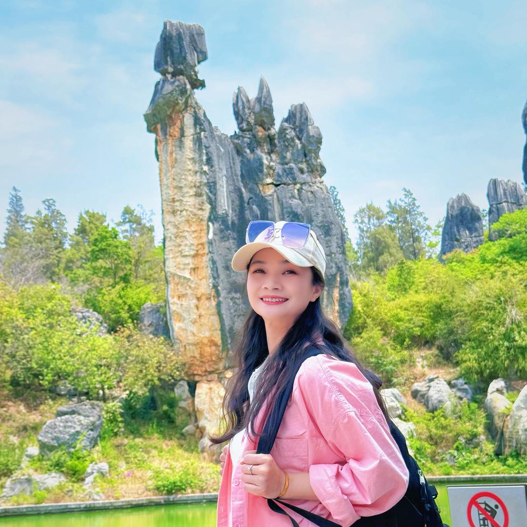 云南旅游青青
