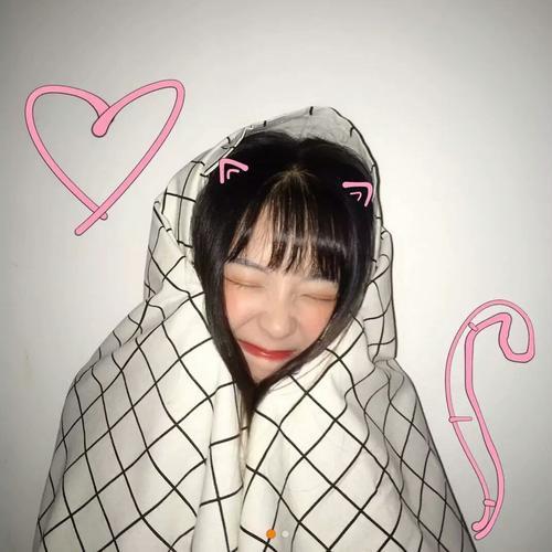 手揣兜兜