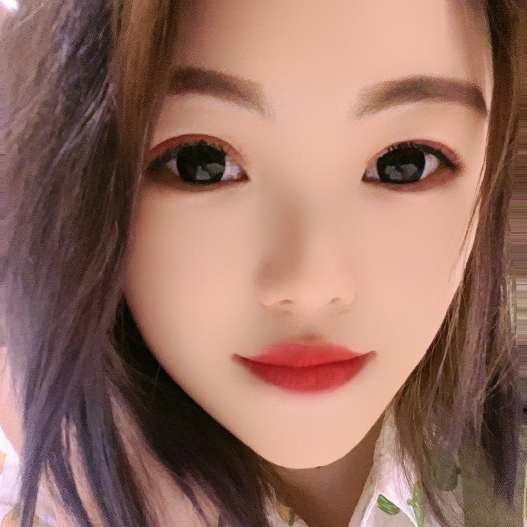 浅笑的瑞瑞