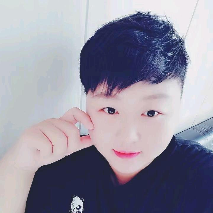 杨咩咩⁵²º