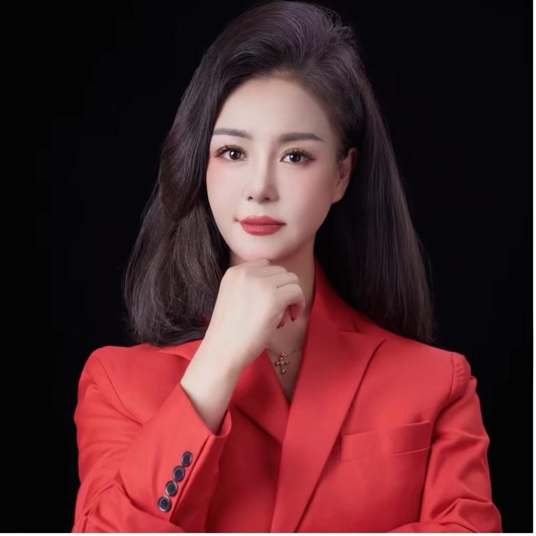 千俏眉形设计罗老师