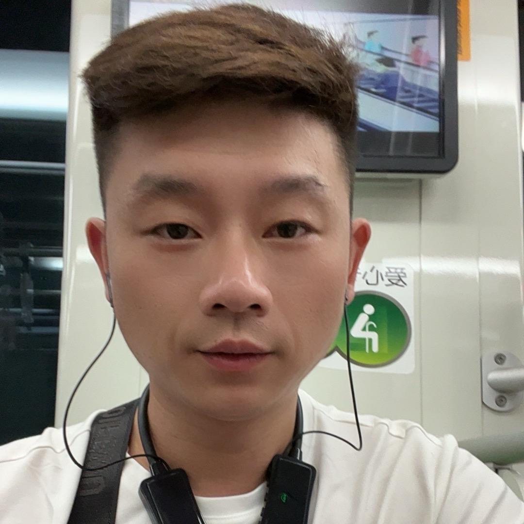 王  先  森