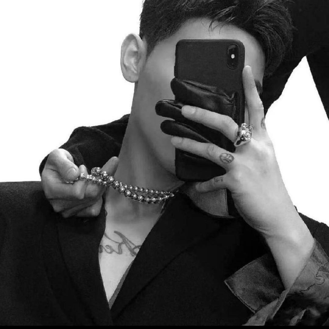 Dy、妖男.