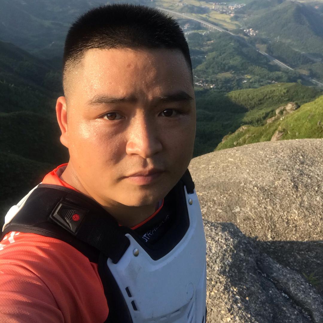 常宁市唯诚数码-阿宁