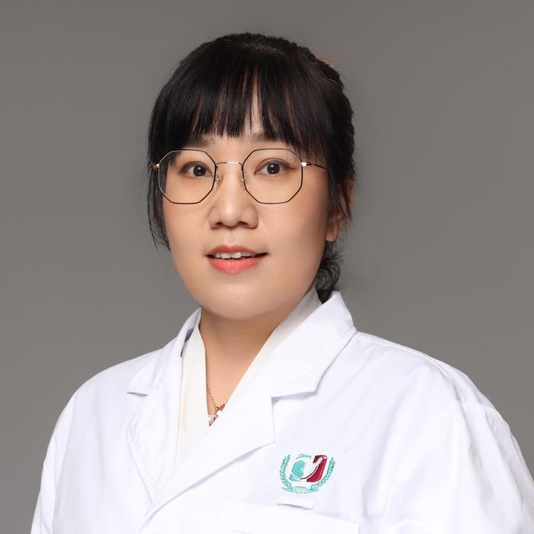妇科医生许培