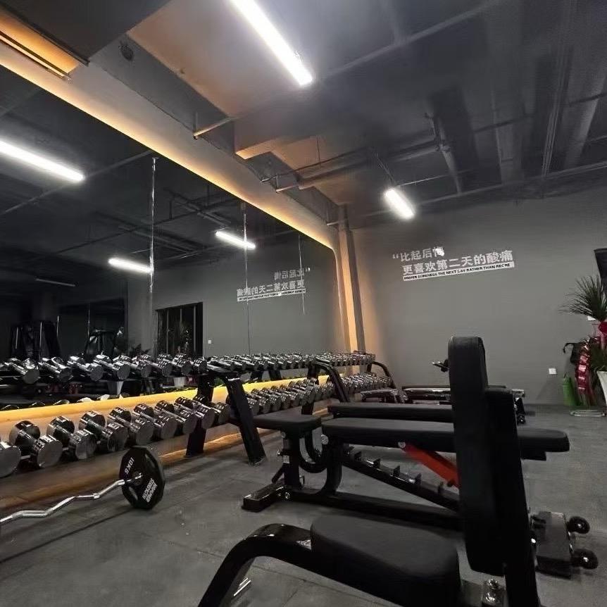 圣悦游泳健身店长何理