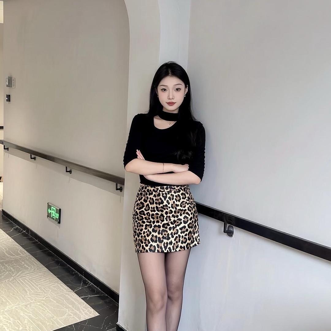 是豪庭 采耳师1314啦🥀