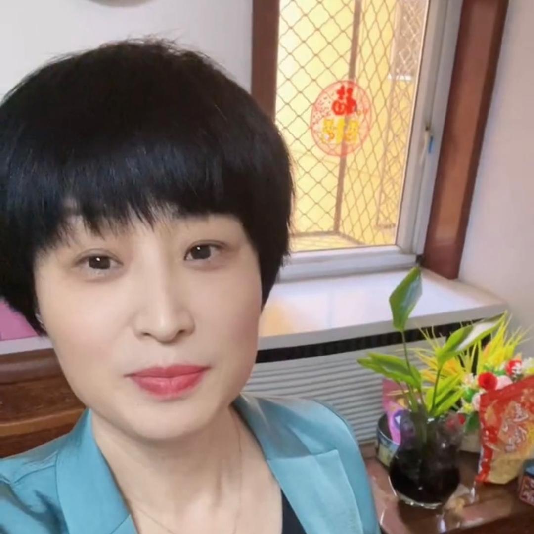周姐