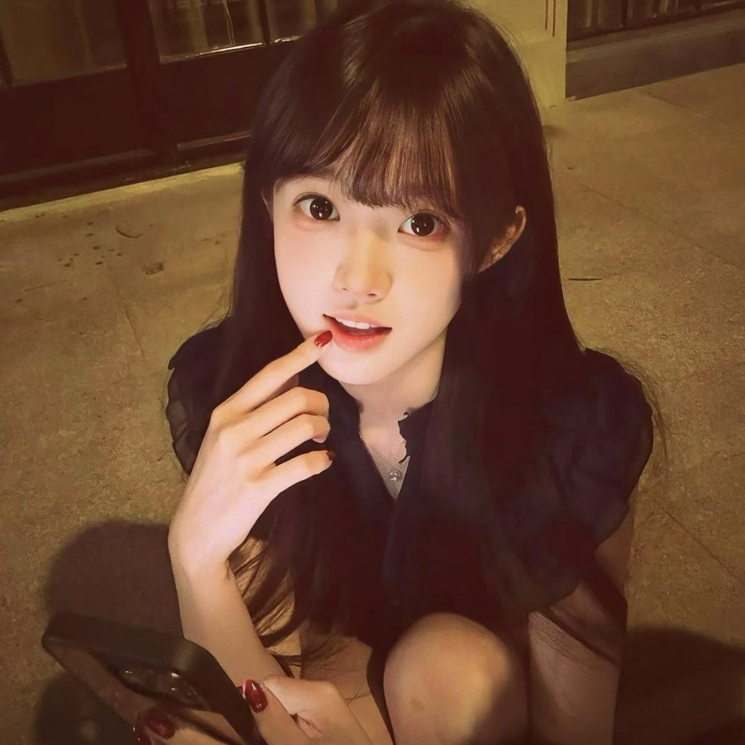 小梦吃饭咯