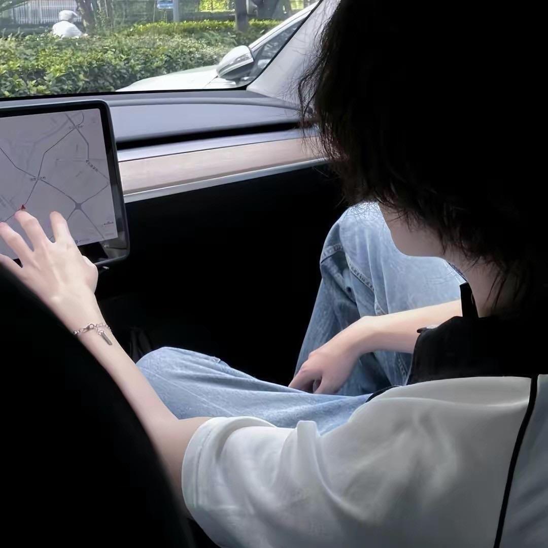 冰阔落好喝z