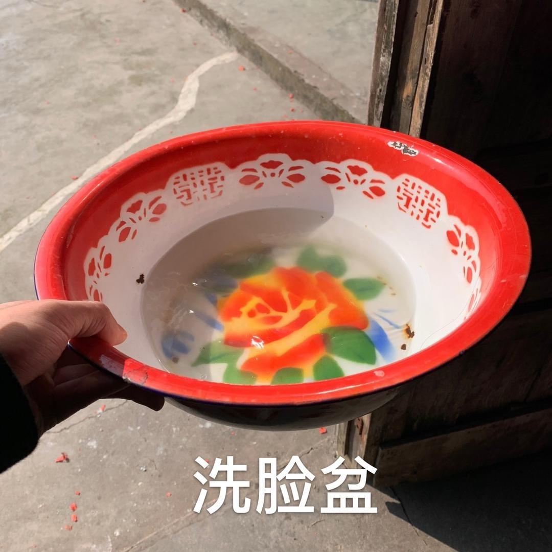 鹏富贵:
