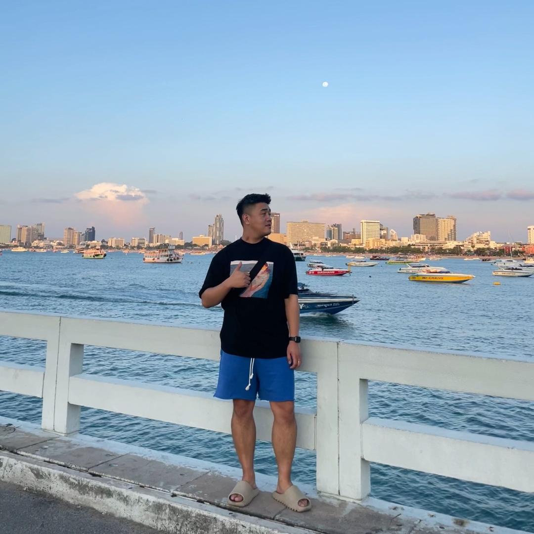 大黑.🌍