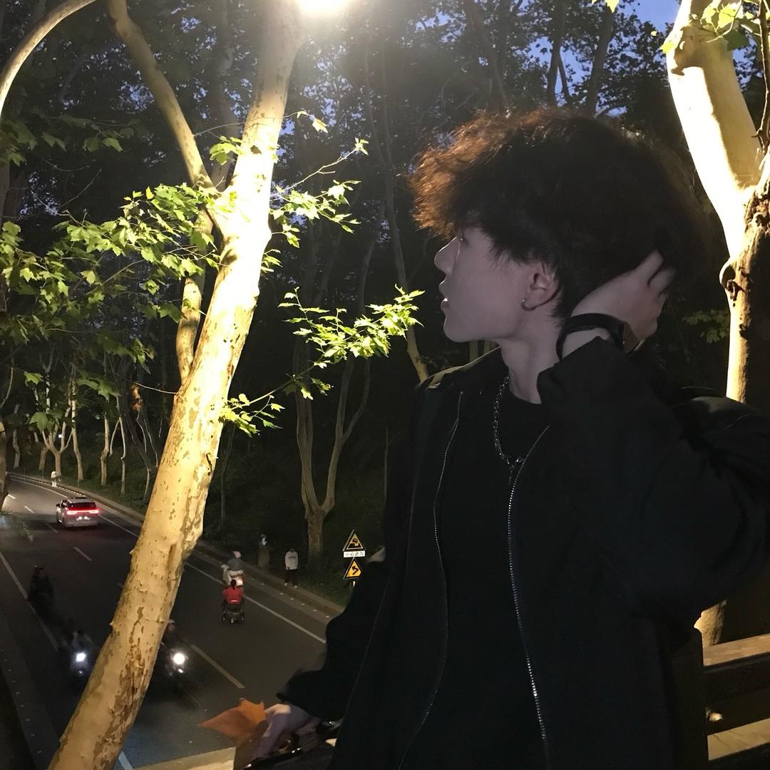唐泽雪穗