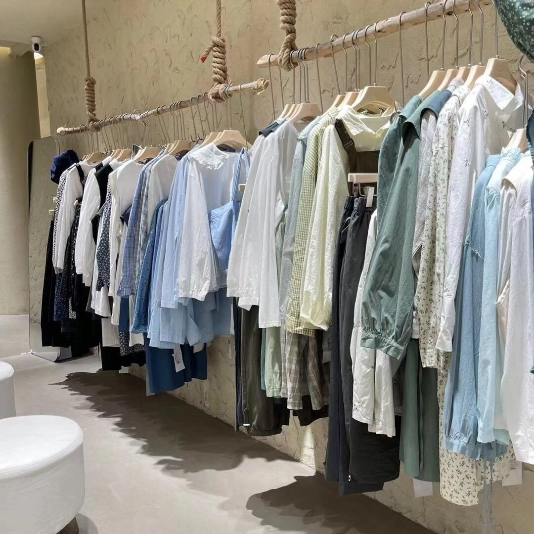 女装工厂店(12号仓)