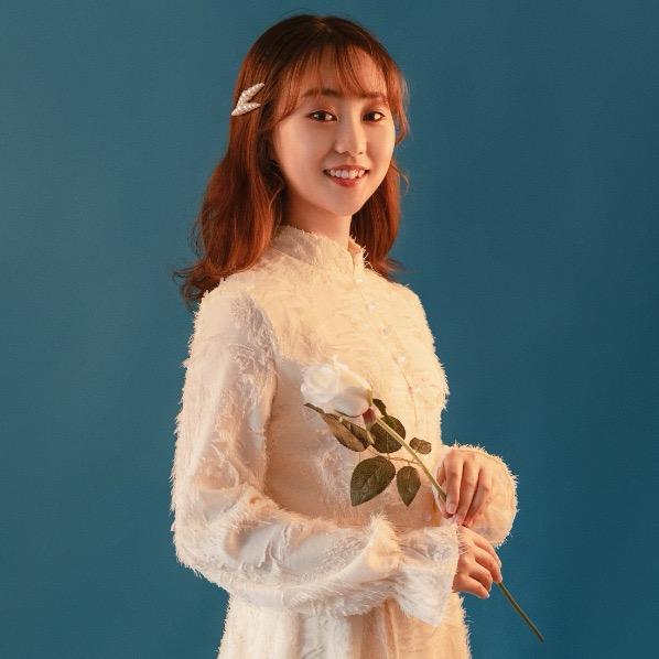 灵通美术-李李老师