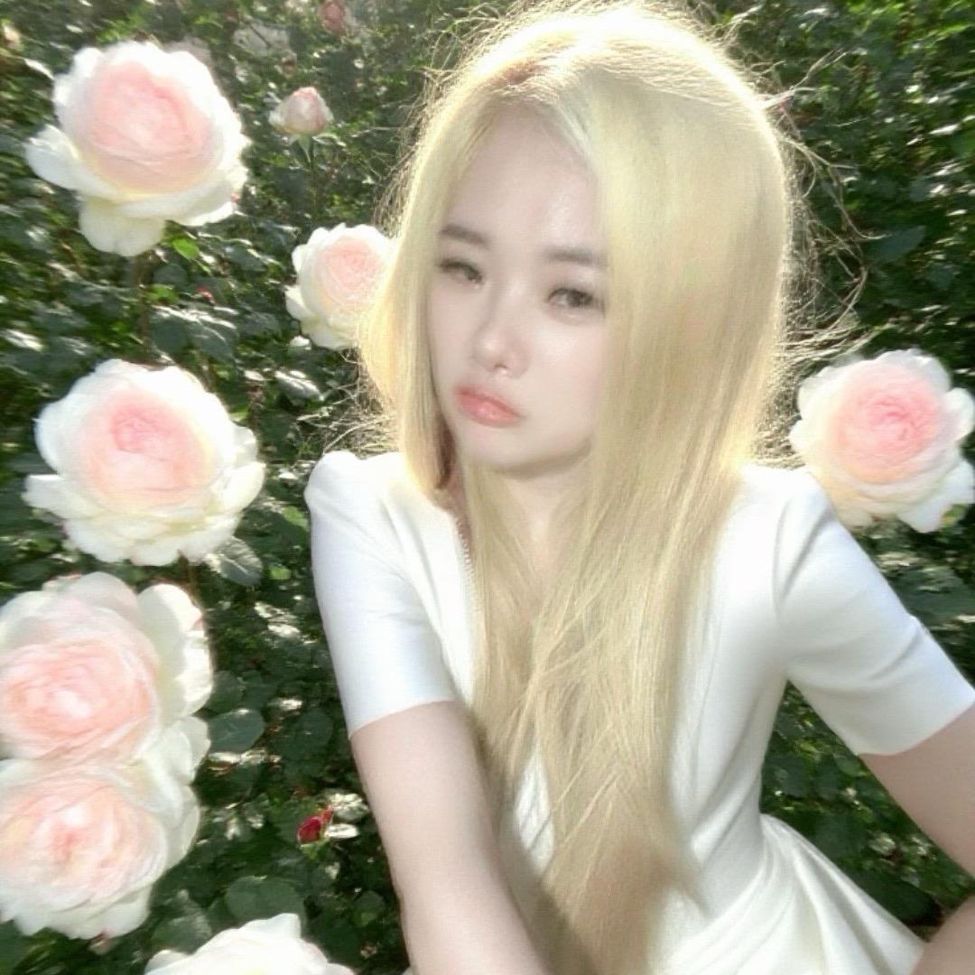 💞᭄ཽ࿆傻丫头꧔ꦿ᭄❀ ͜҉💕