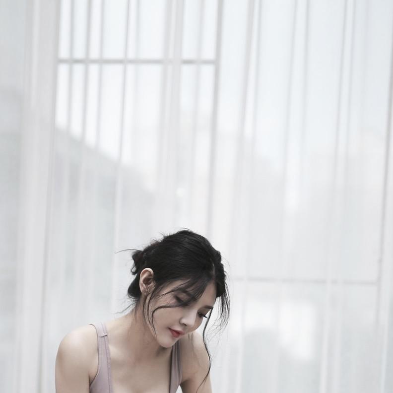 妖艳儿VIVI