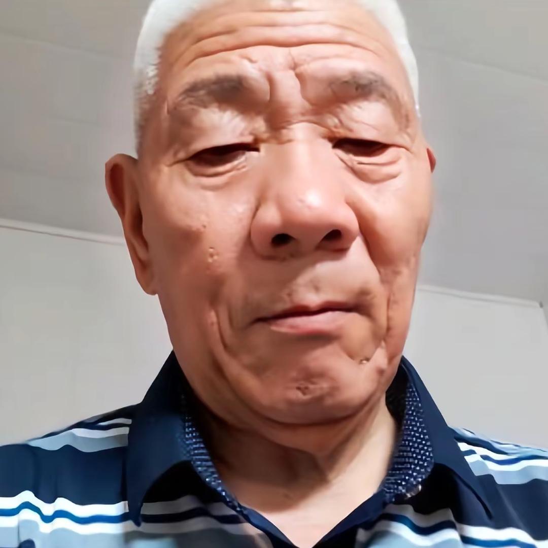 出门不穿苦茶子