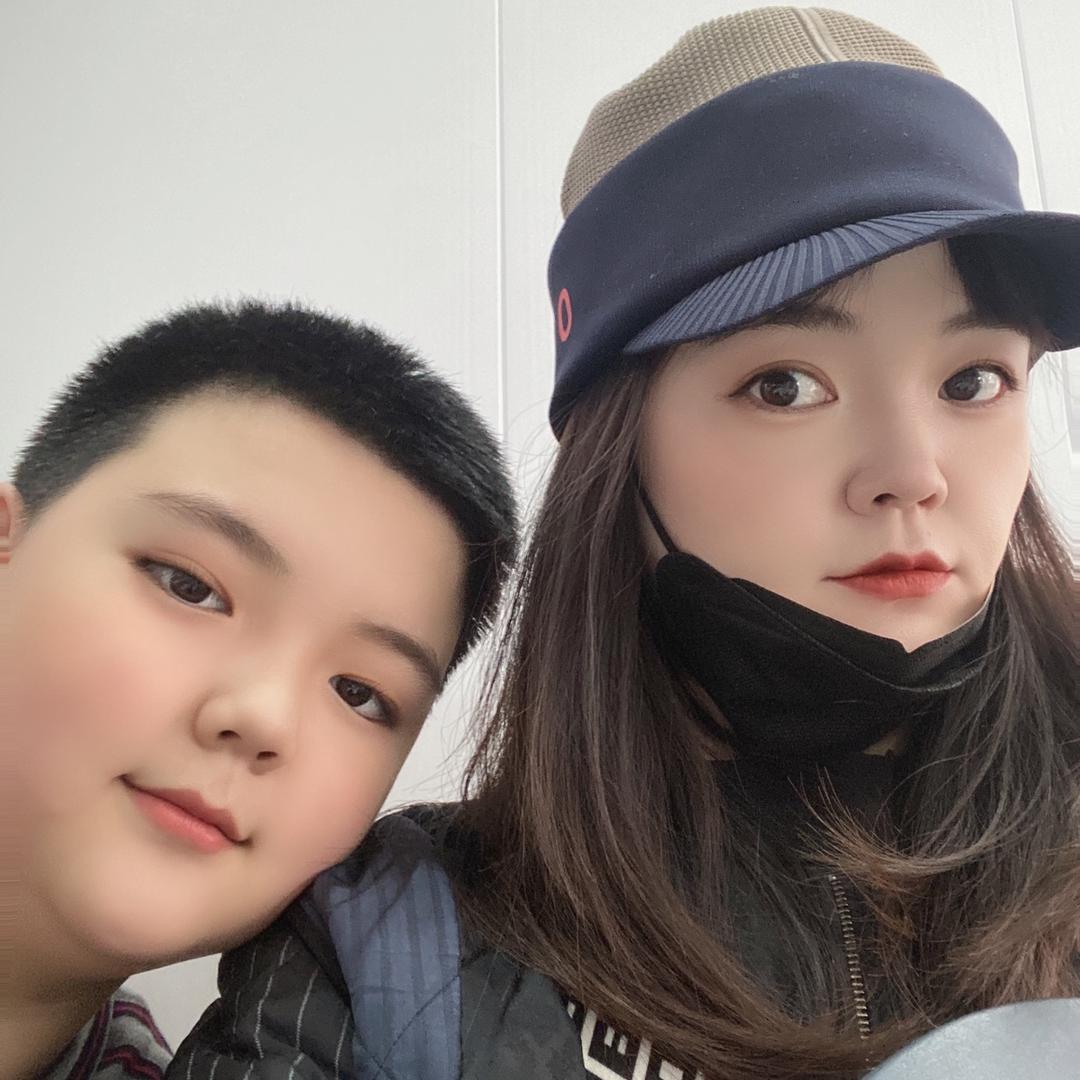 小烦麻麻