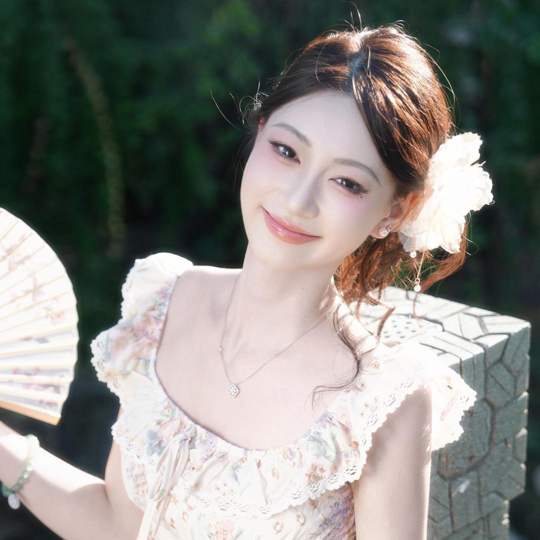 董小晚