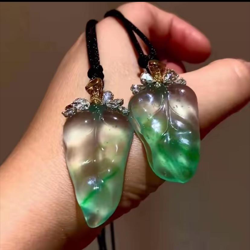 @缅翠臻选