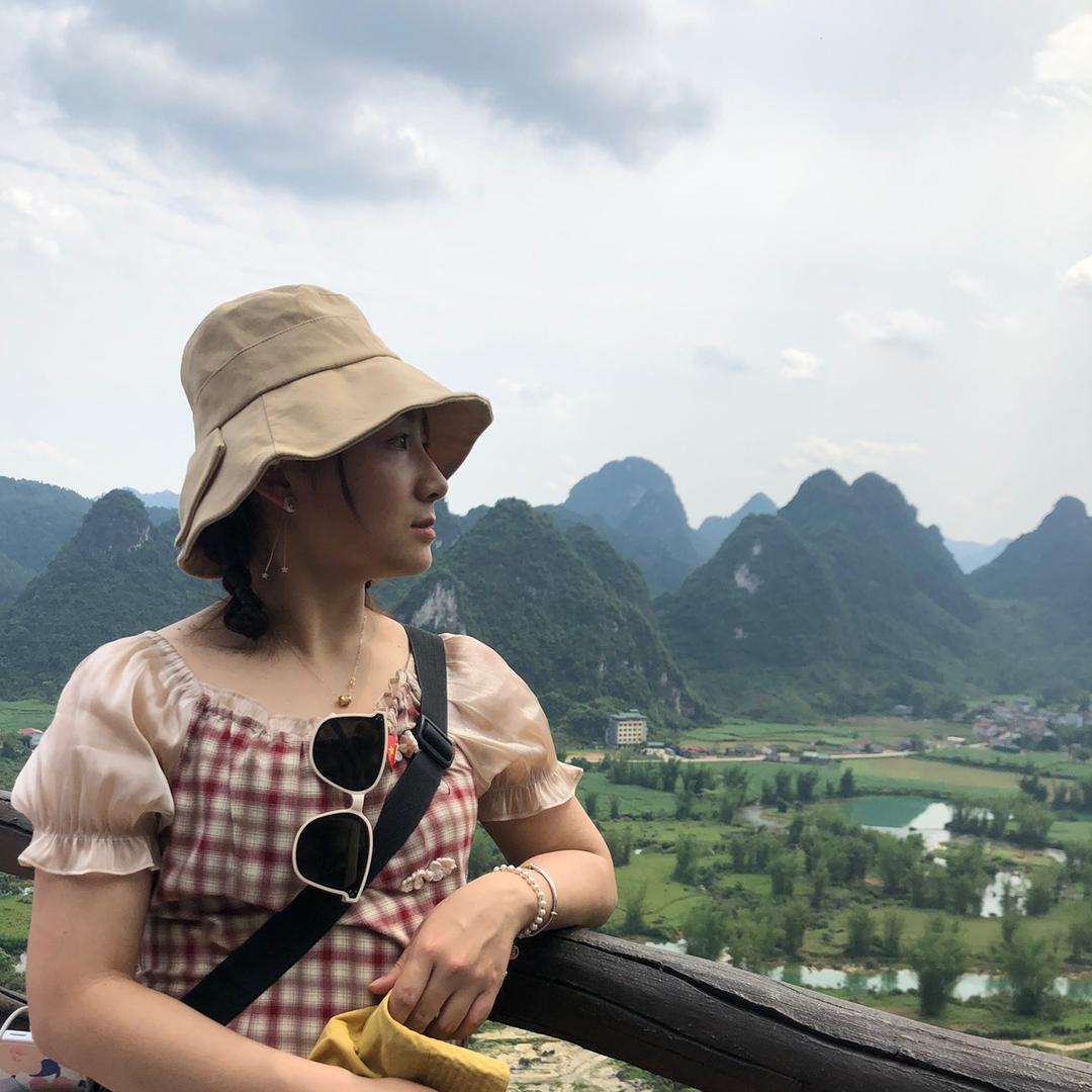 是小薇的吖