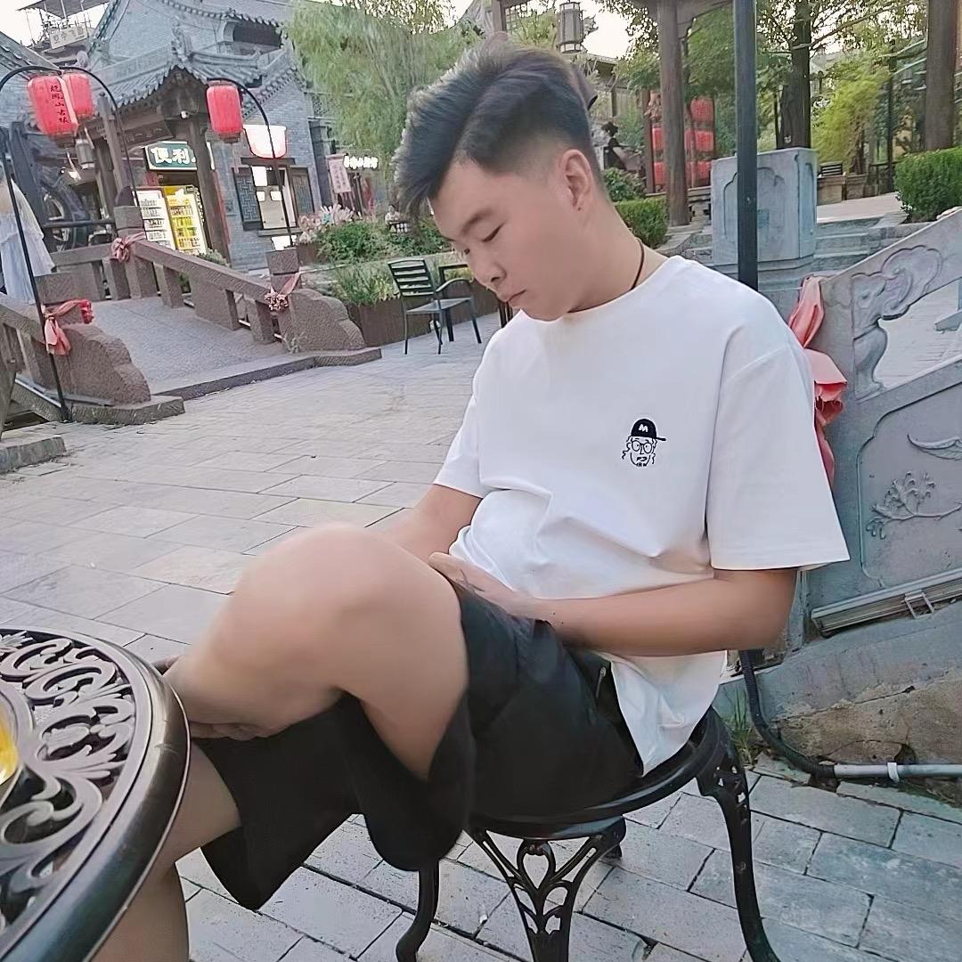 一人，一车，一世界@