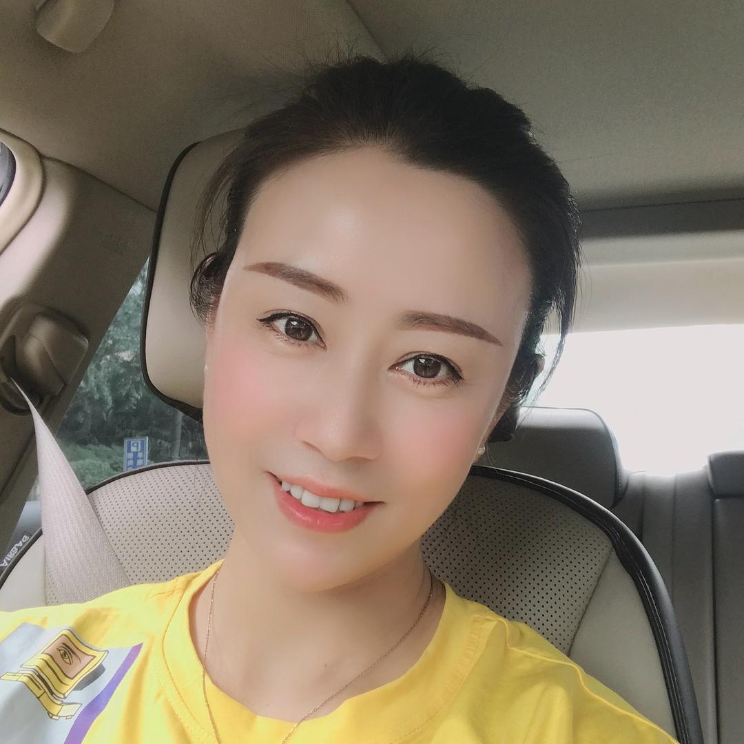 福妮（六丫头6）🎤（开播号在主页）