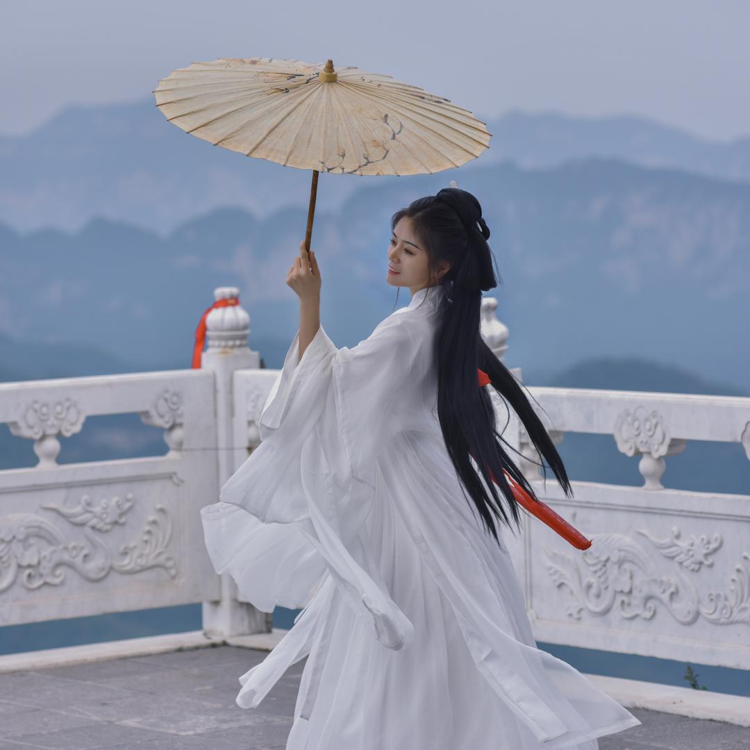 冯同学❤️上神