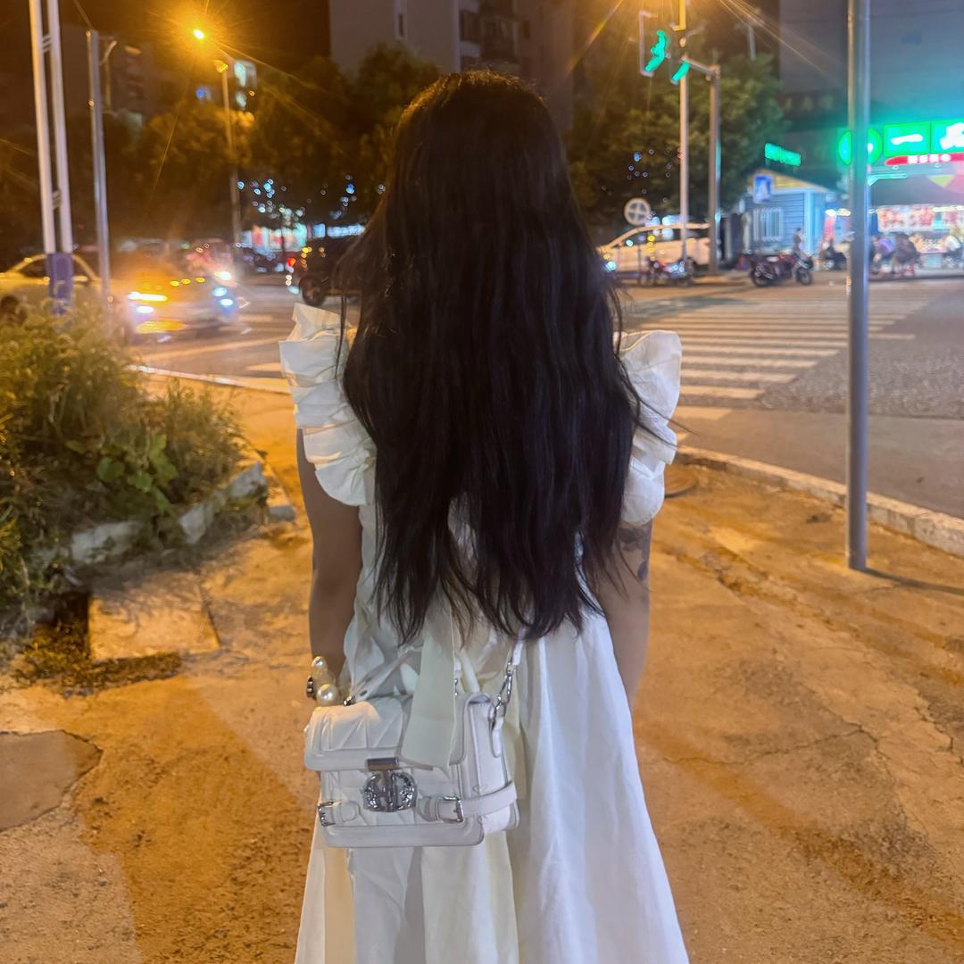 小鹿姐