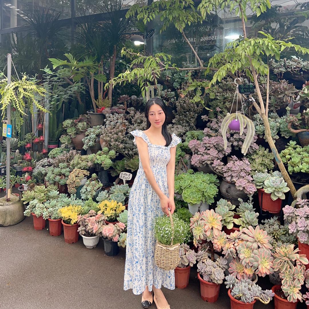 锐锐锐哥女装