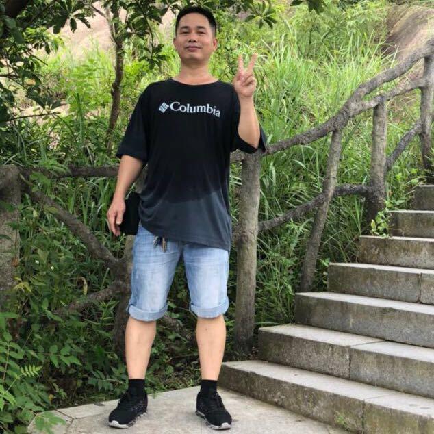 以正能量为中心