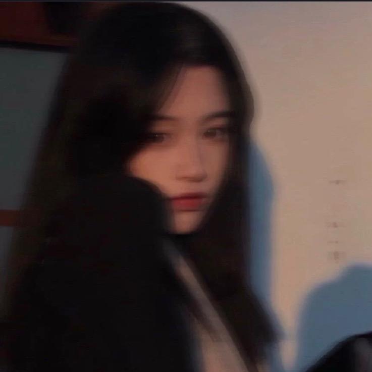 你头发乱了哦