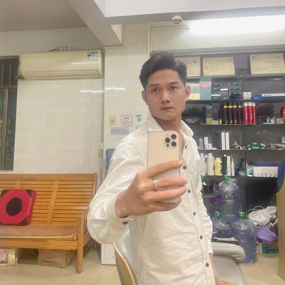 爱饮茶的浩哥仔
