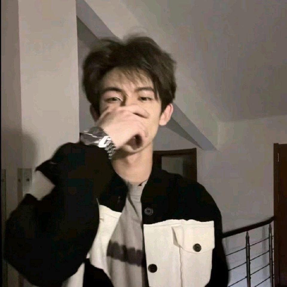再也不熬夜啦