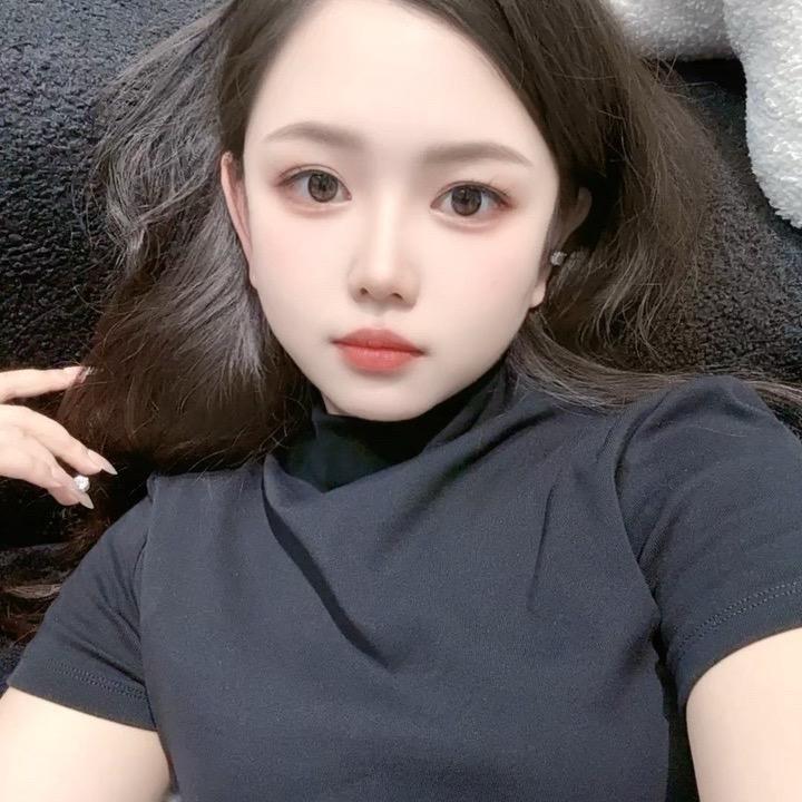 爱吃的酷鼠崽