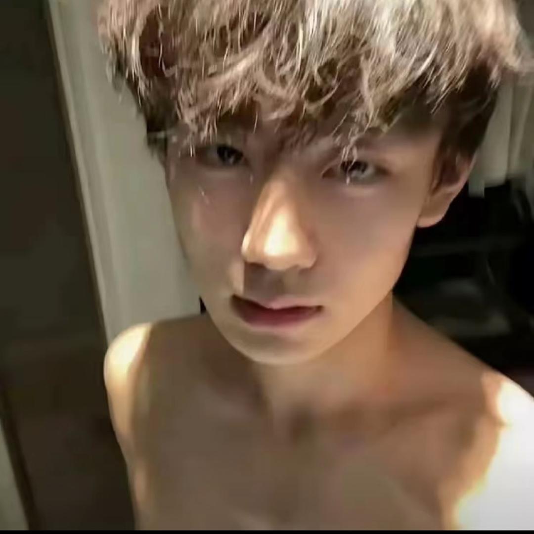 我你奶奶个腿腿