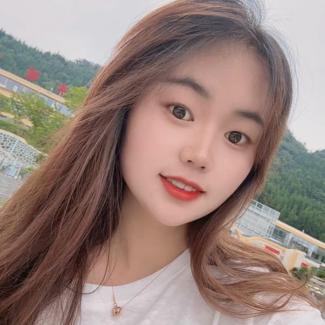 🍀💞ℳღ᭄是小李吖💞