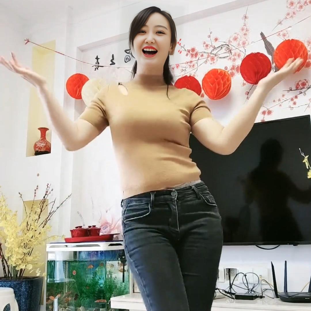 希希驾到