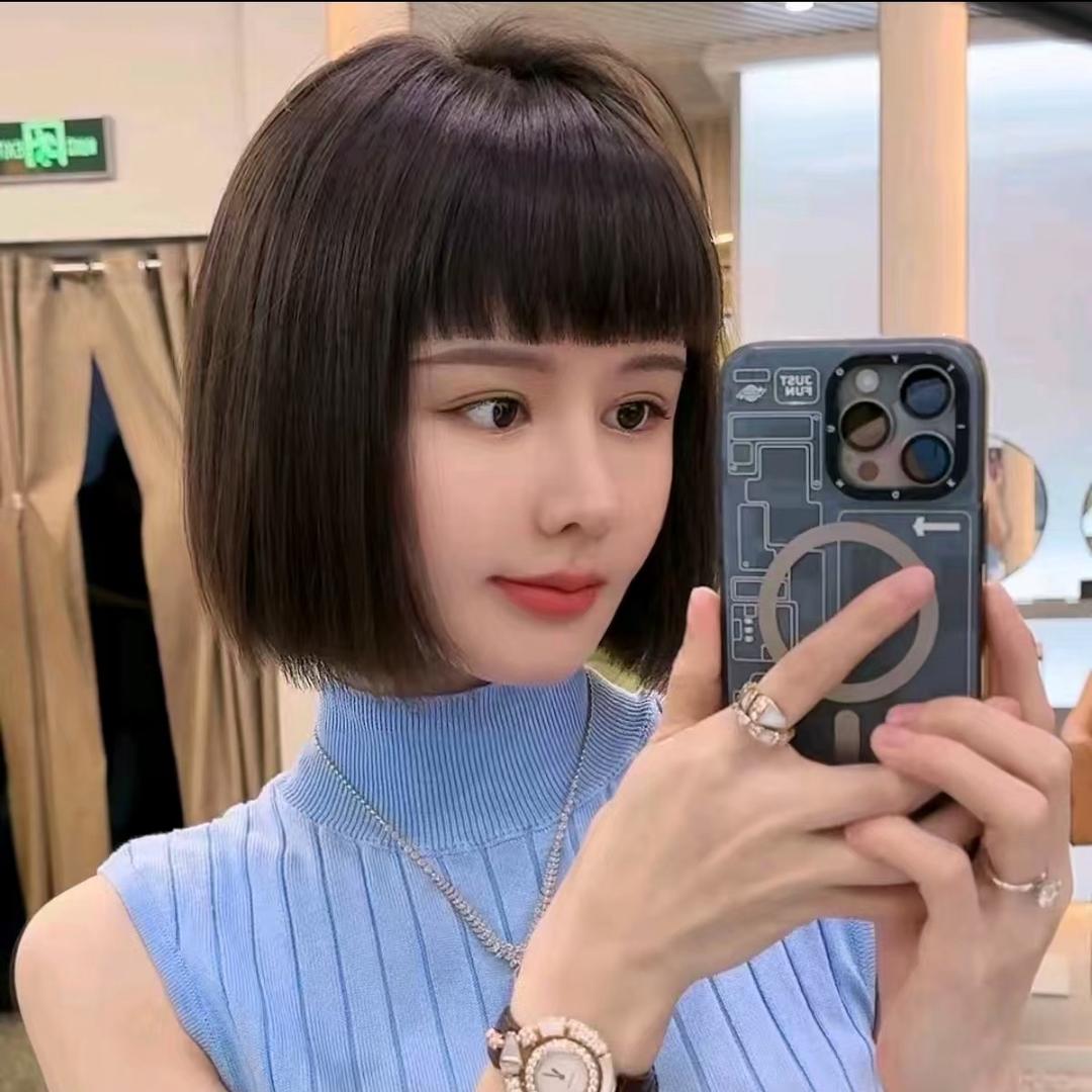 美哒兔（直播穿搭分享）