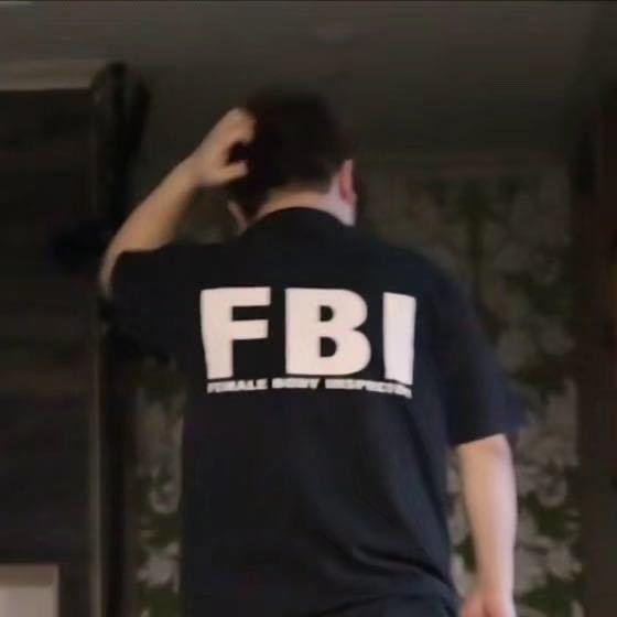 911